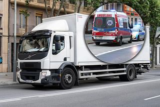 Pas zerwał się z naczepy tira i uderzył pieszą! 57-latkę zabrał śmigłowiec. Przerażający wypadek