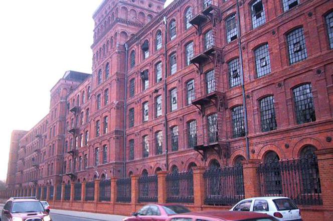 Hotel Andel's przed rewitalizacją – fasada południowa