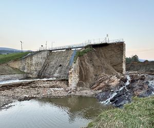 Dotarliśmy do odciętego od świata Stronia Śląskiego. Wstrząsający obraz zniszczeń. 