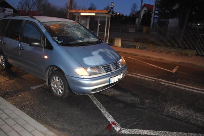 Tarnów: ŚMIERĆ na drodze. Kierowca nie zdążył wyhamować i wpadł w pieszego 