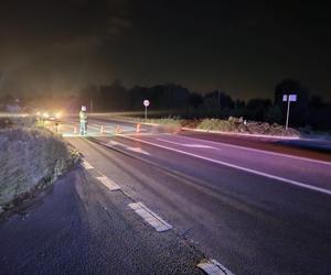 BMW wjechało w rowerzystów. 27-latek nie żyje! Kierowca uciekł z miejsca zdarzenia