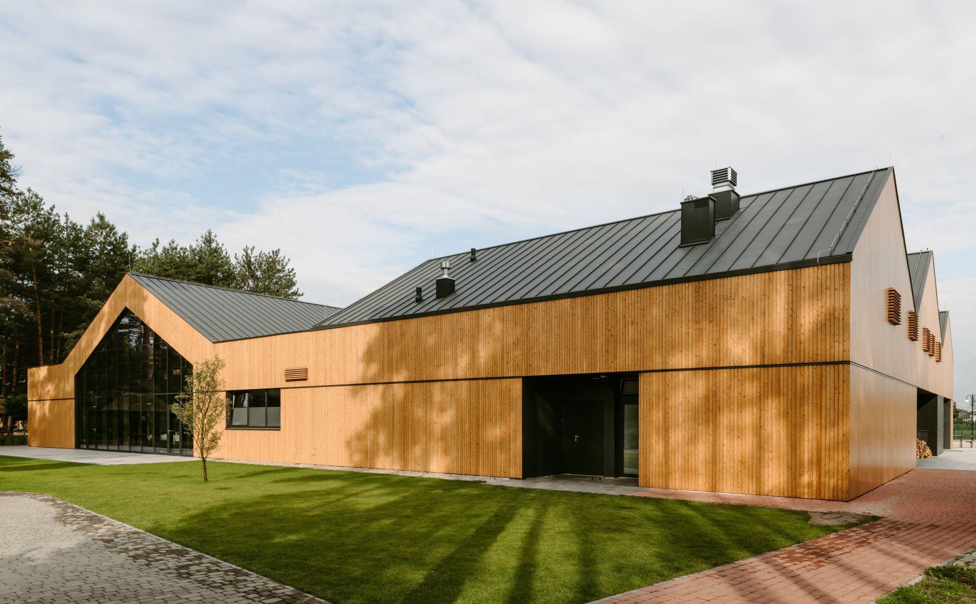 Dom weselny Lubaszka pracowni MEEKO Architekci