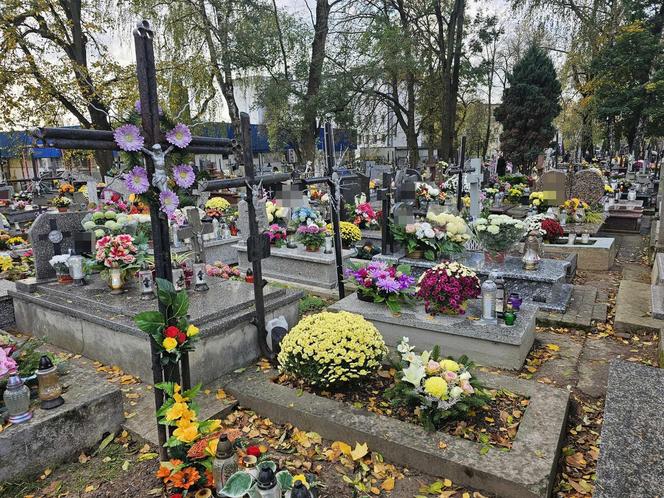 Cmentarze 1 listopada