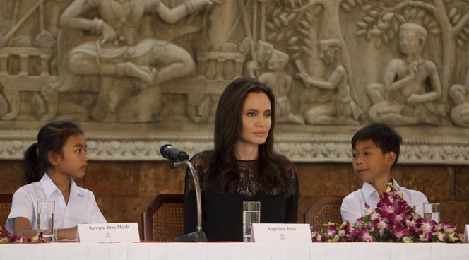  Angelina Jolie w Kambodży