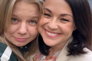 M jak miłość. Lenka (Olga Cybińska), Kinga (Katarzyna Cichopek)