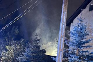 Makabra w Warszawie. Zwęglone ciała w budynku