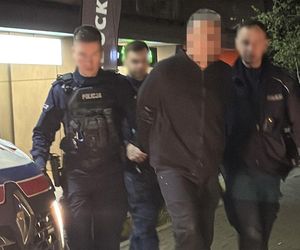 Antyterroryści na Grzybowskiej. Pilna akcja policji, jedna osoba zatrzymana