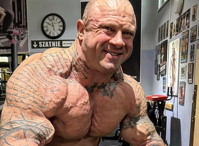 Piotr Bestia Piechowiak przekazał ważne wieści o swoim zdrowiu chwilę po operacji! Gwiazdor FAME MMA wszystko zaplanował