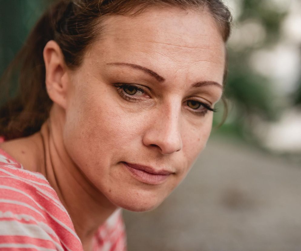 Chodzisz wiecznie nieszczęśliwy? Badacze nie mają wątpliwości: oto co wysysa szczęście