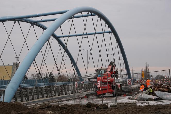 Budowa wiaduktu w ciągu al. Armii Krajowej w Bydgoszczy. Zakończono ważny etap [ZDJĘCIA] 