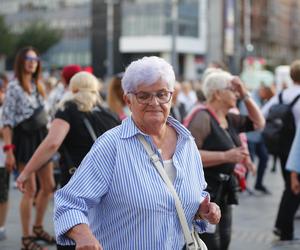 Potańcówka w centrum Katowic. Wyspiański znów porwał tłumy do szalonej zabawy