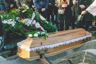 Świetliste pożegnanie zamordowanego Kacpra z Ząbek 