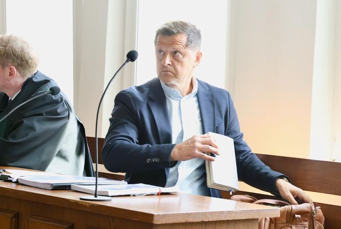 Publiczna rozprawa Kucharski - Lewandowski