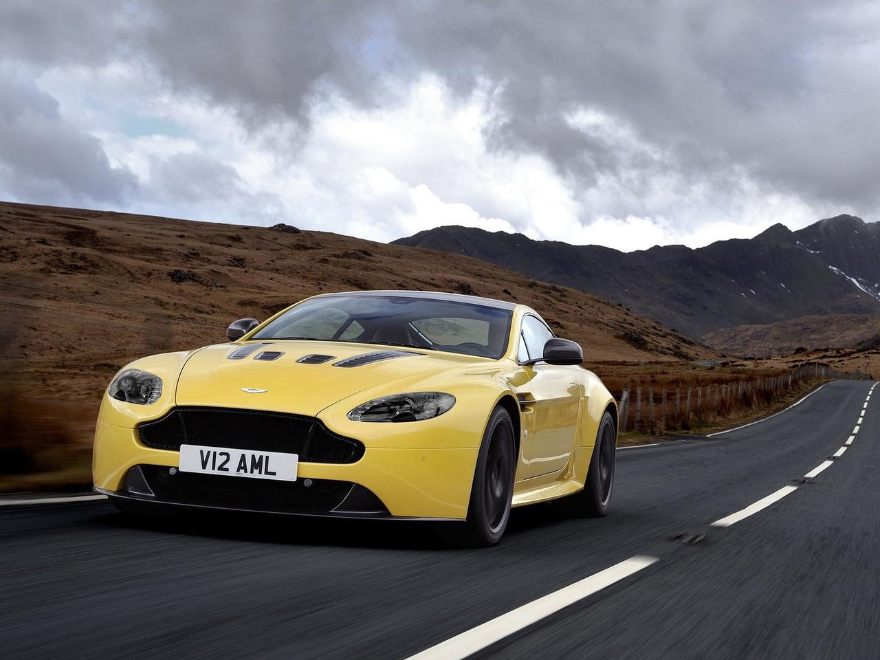 Aston Martin V12 Vantage S