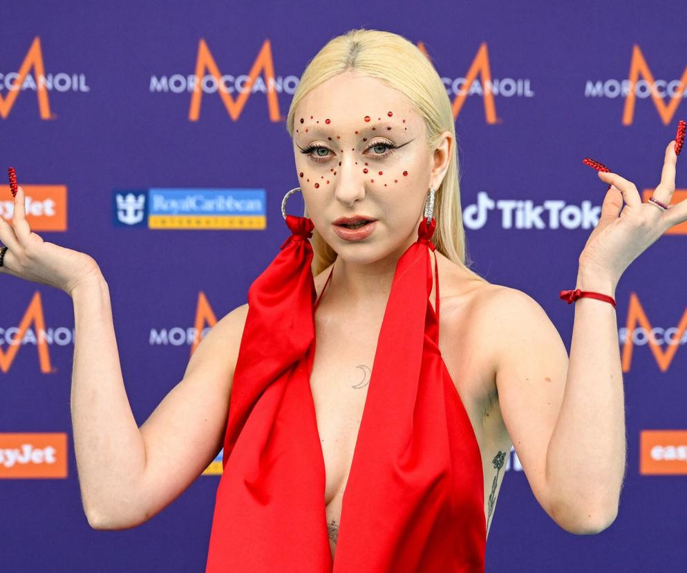 Luna zachwyciła na ceremonii otwarcia Eurowizji 2024. Postawiła na czerwoną suknię