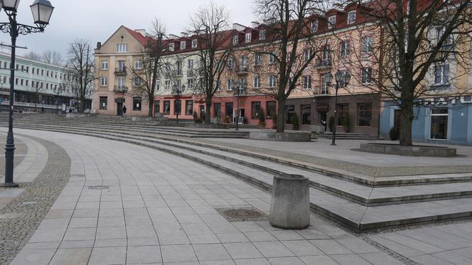 Koronawirus: Czy białostoczanie boją się zarazy? Tak wyglądają ulice Białegostoku