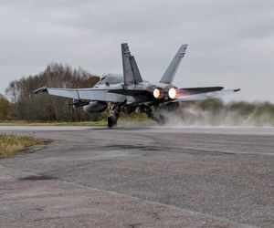 Kanadyjskie CF-18 i CC-130 w Krajach Bałtyckich