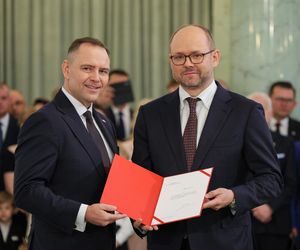 Prezydent Karol Nawrocki powołał swoich współpracowników. „Polscy patrioci i ludzie ciężkiej pracy”