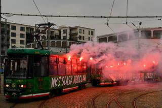 Tramwaj MPK pomalowany w barwy Śląska Wrocław. Kiedy nim pojedziemy? [ZDJĘCIA] 