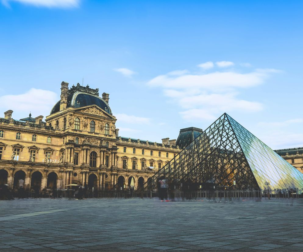 Luwr w Paryżu