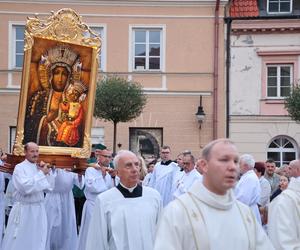 75 lat temu obraz Matki Boskiej w Lublinie zapłakał. Wierni uczcili rocznicę „Cudu lubelskiego” procesją różańcową