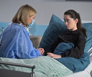 Pierwsza miłość, odcinek 4039: Angelika/Milena (Patrycja Franczak), jej matka Eliza (Anna Maria Sieklucka)