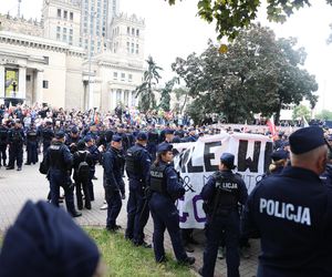 Protesty przeciwko migracji w całym kraju!