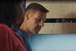 M jak miłość odc. 1670. Marysia (Małgorzata Pieńkowska), Paweł (Rafał Mroczek)