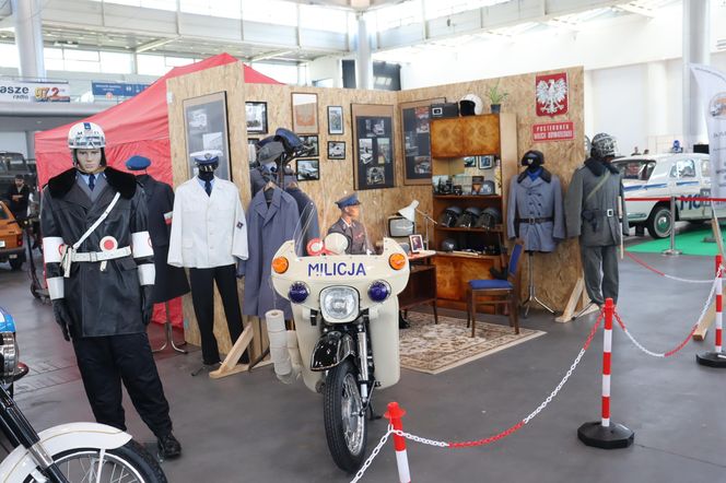 Retro Motor Show rozpoczęte! Wyjątkowe samochody na MTP!