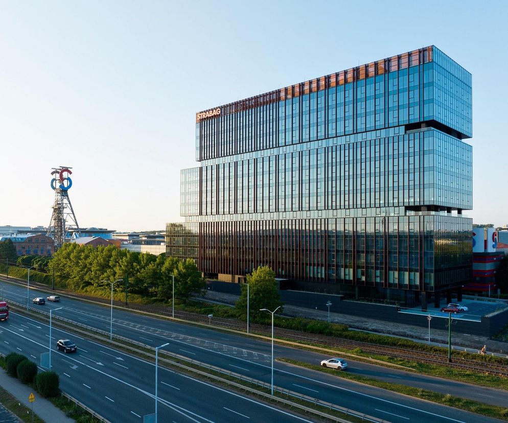 Craft - Budynek usługowy wraz z infrastrukturą