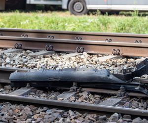 Osobówka wjechała pod pociąg w Wielkopolsce. Cztery osoby nie żyją!