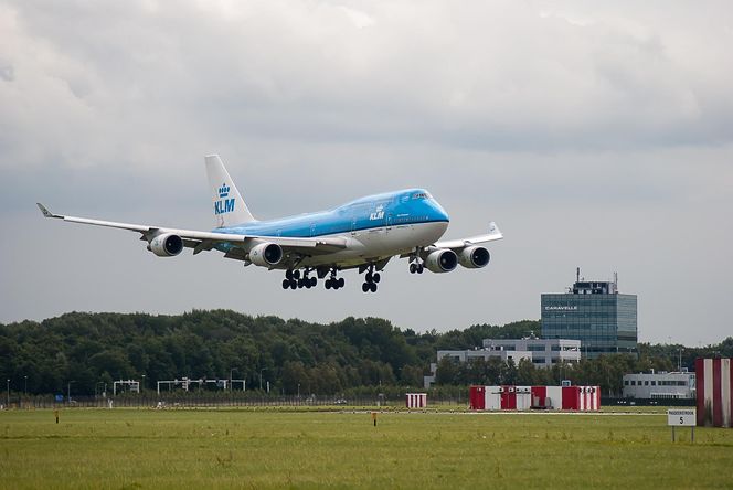 8. KLM