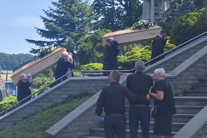 Tragedia w Starej Wsi. Pogrzeb Justyny i Zbigniewa