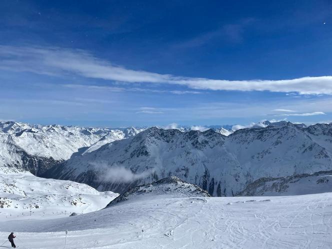 Zobacz, jak wygląda Austria w pełni sezonu narciarskiego 