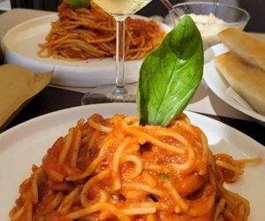 Tanio i ciepło. Gdzie latają rzeszowianie