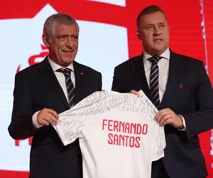Fernando Santos odbędzie spotkanie z Robertem Lewandowskim. Media podają wiadomość, selekcjoner rusza do pracy