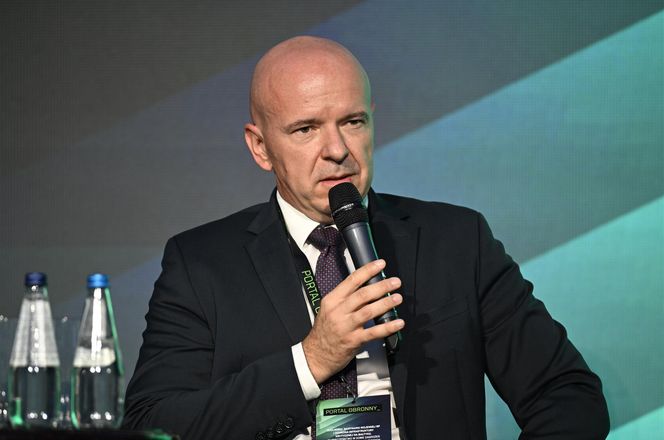 Komponent lotniczy i satelitarny w systemie bezpieczeństwa morskiego