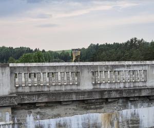   Zabytkowe mosty w Stańczykach przyciągają rzesze turystów. Należą do jednych z najwyższych w Polsce [ZDJĘCIA]