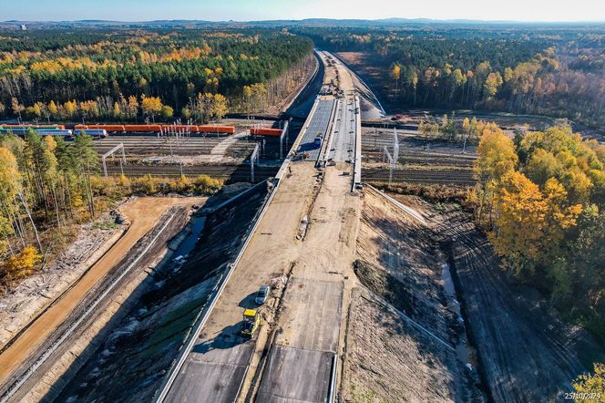 Tak wygląda obecnie budowa I części obwodnicy Zawiercia i Poręby. Ta część kończy się na węźle Kromołów