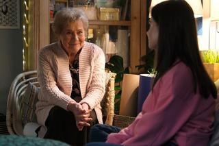 M jak miłość, odcinek 1728: Basia (Karina Woźniak), Barbara (Teresa Lipowska)