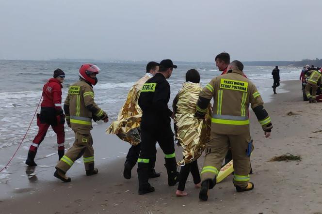14-latka rzuciła się do lodowatej wody. Co nią kierowało?! Dramatyczna akcja w Sopocie