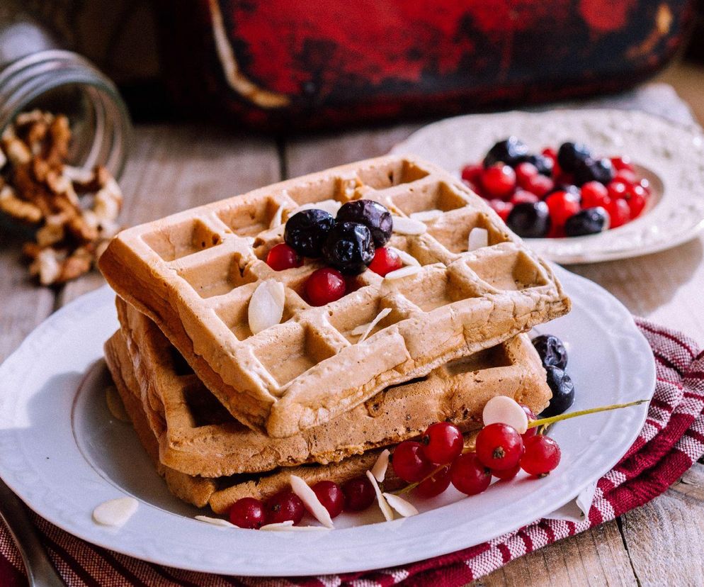 Chrupiące gofry z płatków owsianych. Idealne na zdrowe śniadanie lub oryginalny deser