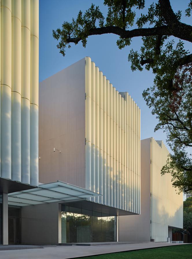 Muzeum Sztuki Współczesnej w Huston_ Steven Holl Architects_43