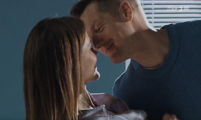 M jak miłość odc. 1648. Franka (Dominika Kachlik), Paweł (Rafał Mroczek)