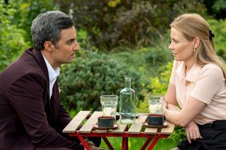 Barwy szczęścia odc. 2752. Zbyszek Stawicki (Piotr Borowski), Dominika (Karolina Chapko)