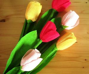 Kwiaty z krepiny - tulipany