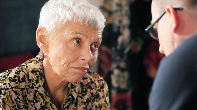 Barwy szczęścia odc. 3181. Krystyna Złota (Hanna Bieluszko), Marek (Marcin Perchuć)