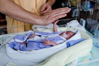 Ciąża z zahamowaniem wzrastania płodu? Ginekolog mówi, gdzie szukać pomocy 