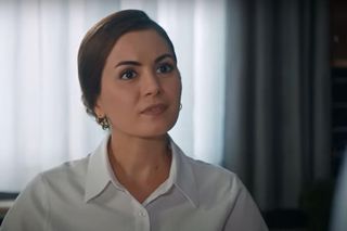 Emanet. Aynur chce otruć Nanę 