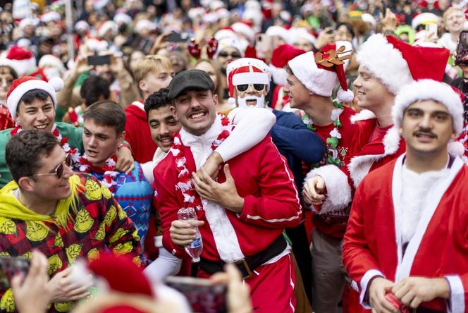 SantaCon w Nowym Jorku. Tysiące Mikołajów na ulicach miasta